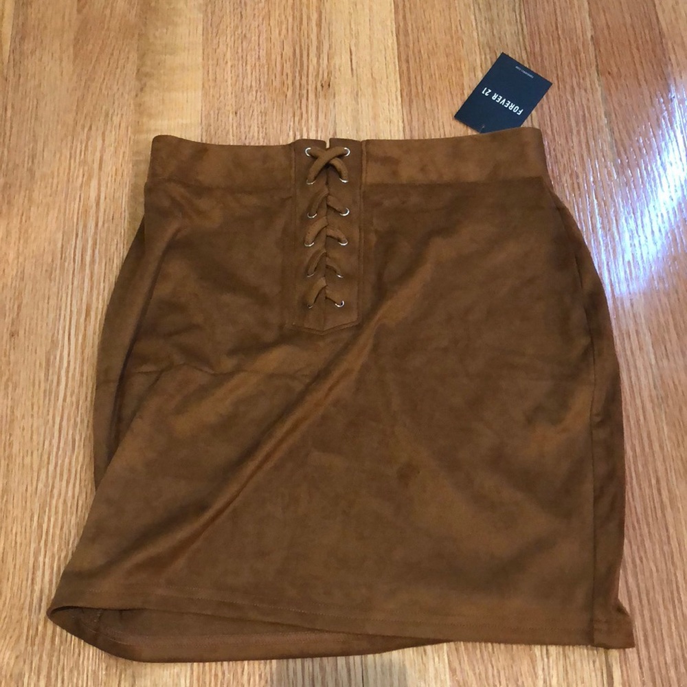 Never before worn skirt!!